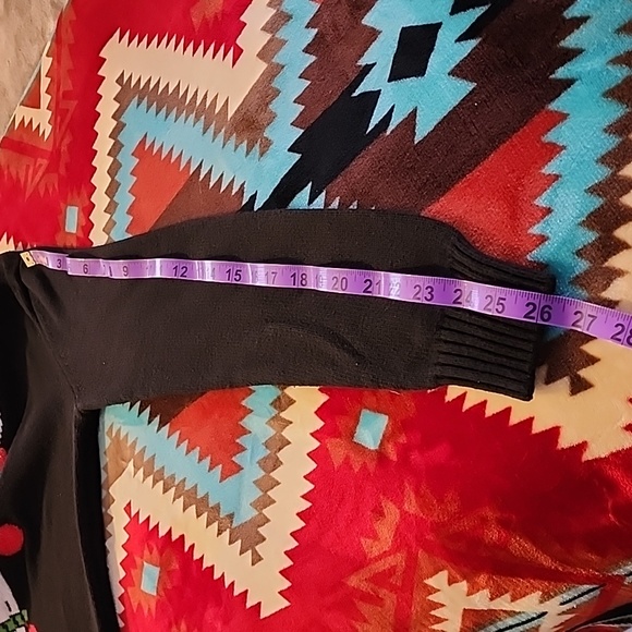 Woman's Christmas sweater - Picture 8 of 9